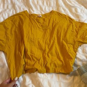 Yellow crop Tee never worn